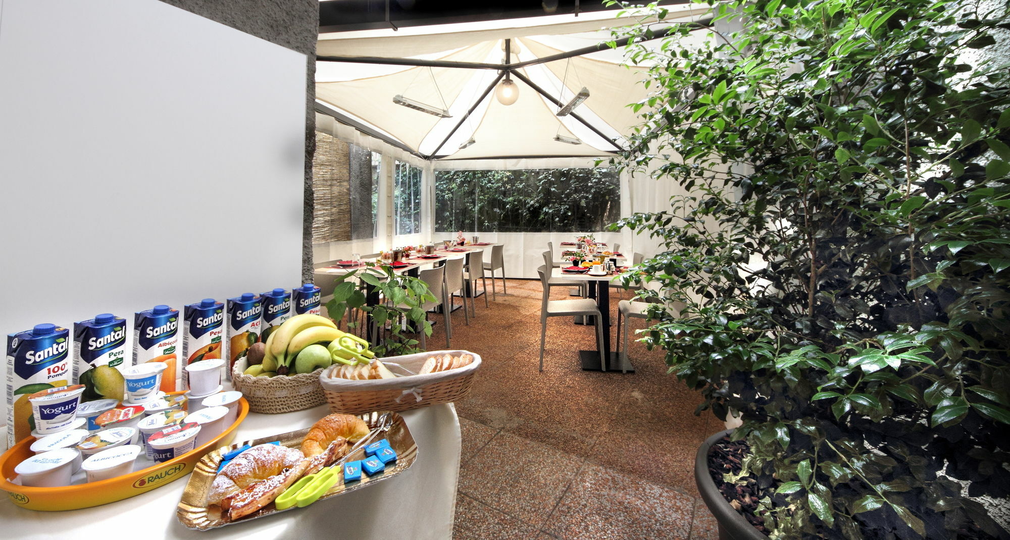 Anton&Art Hotel Lake Como ภายนอก รูปภาพ